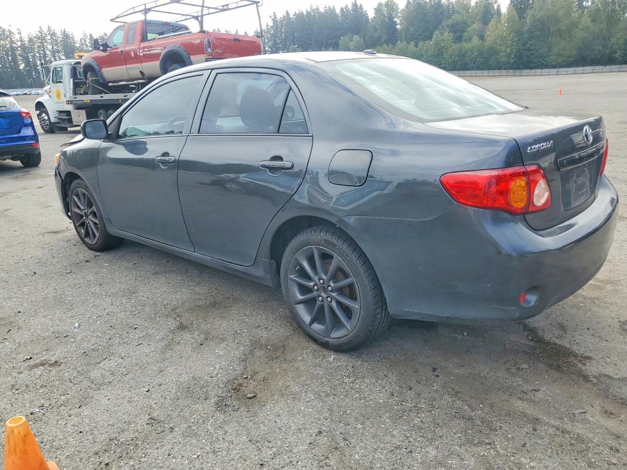 2010 Toyota Corolla Le - Фото 2