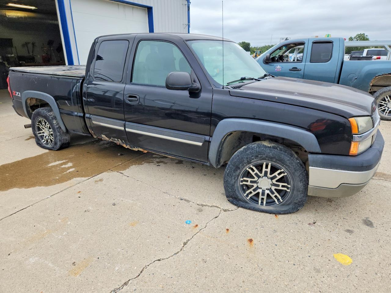 2004 Chevrolet Silverado K1500 - Фото 4