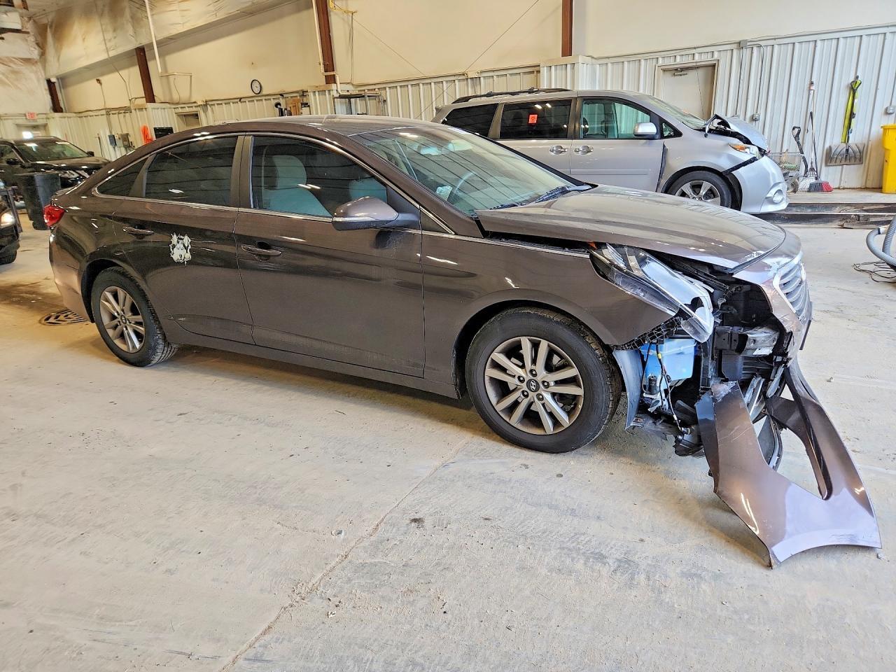 2016 Hyundai Sonata Eco - Фото 4