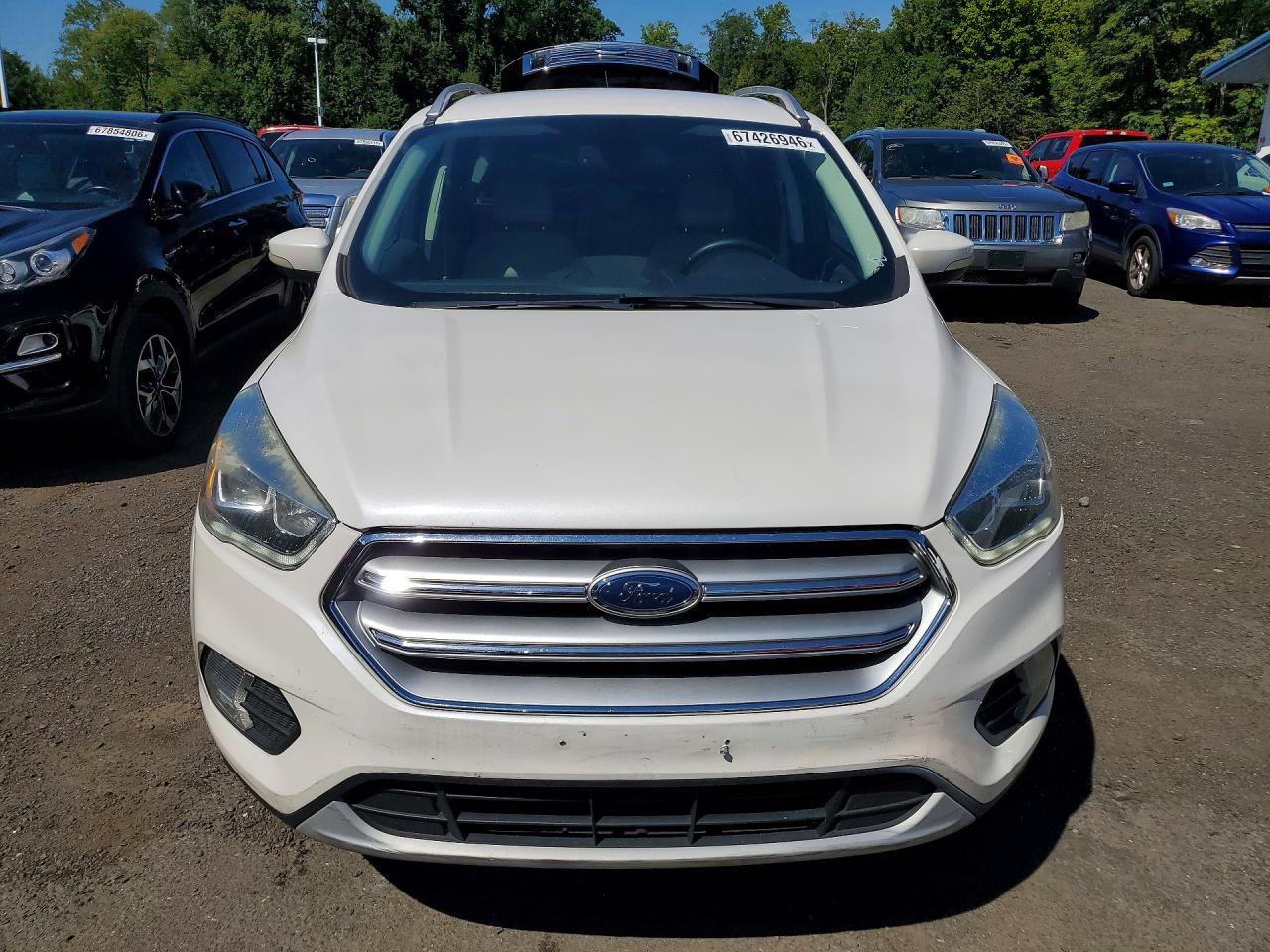 2017 Ford Escape Titanium - Image 5