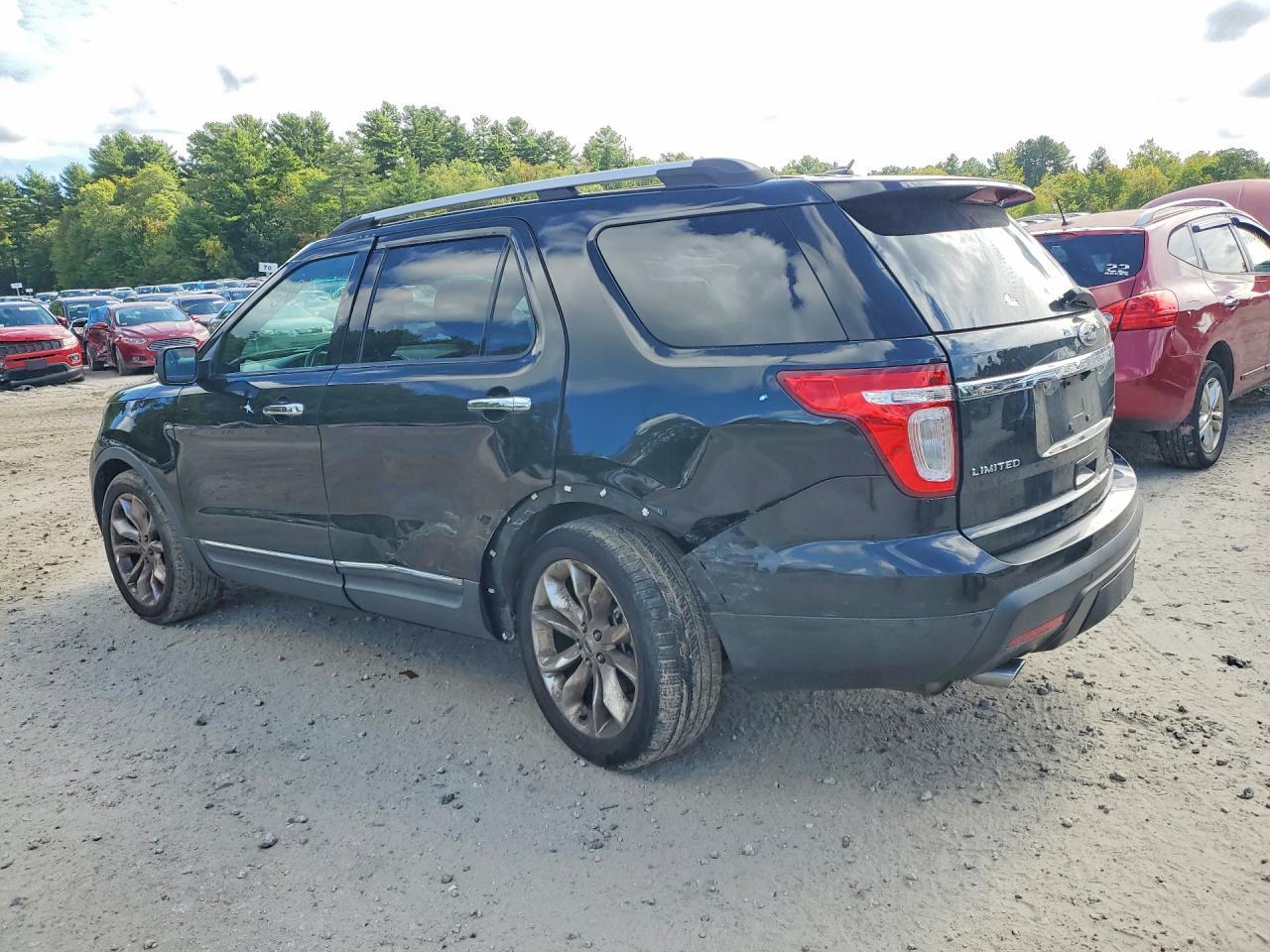 2011 Ford Explorer Limited - Image 2