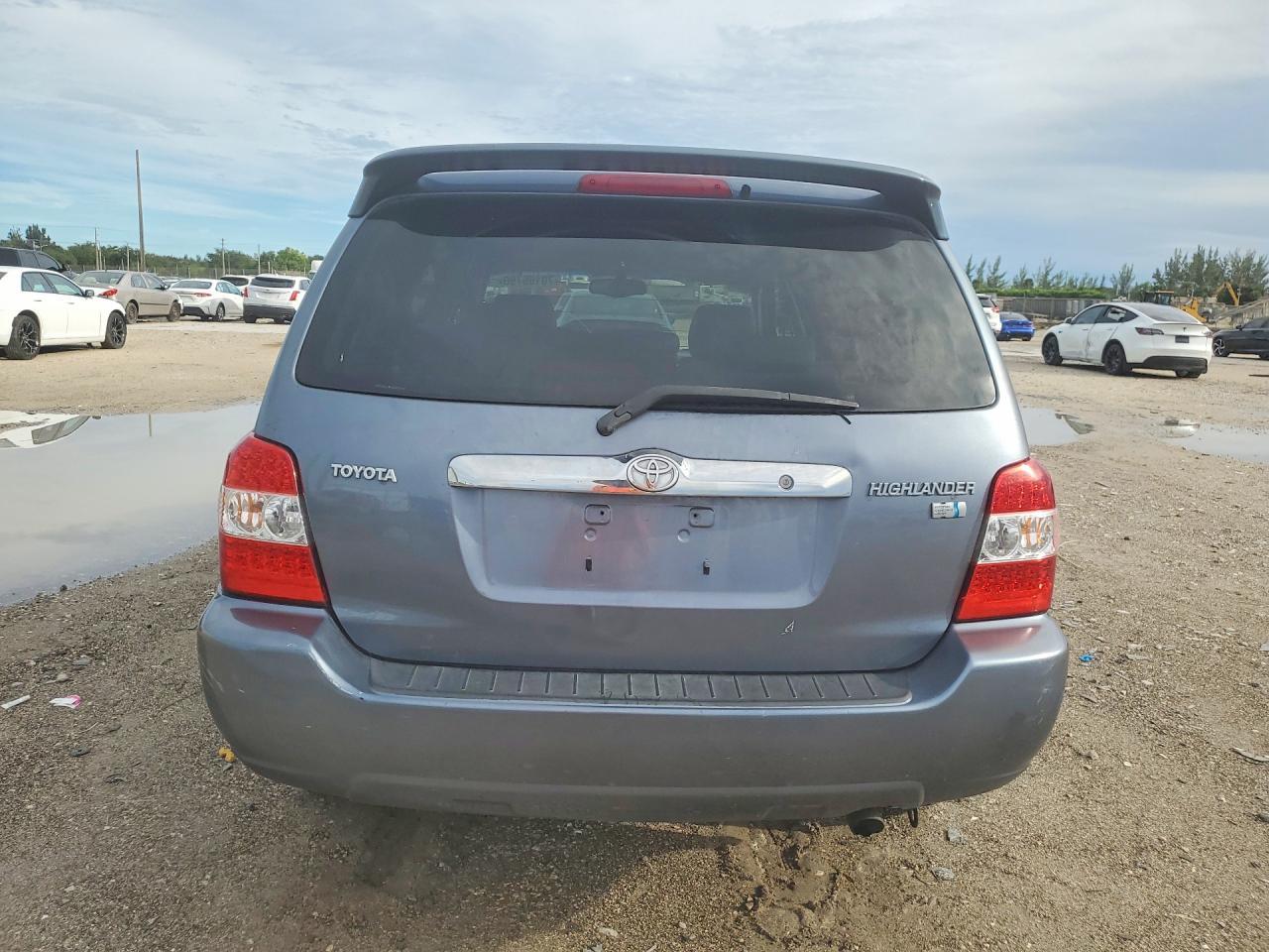2006 Toyota Highlander Hybrid - Фото 6
