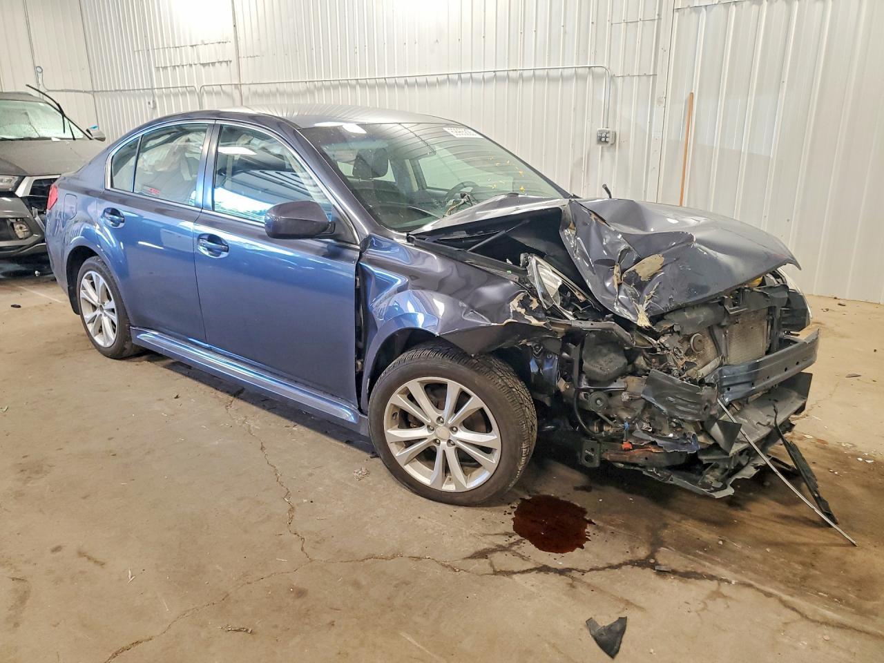 2014 Subaru Legacy 2.5I Premium - Image 4