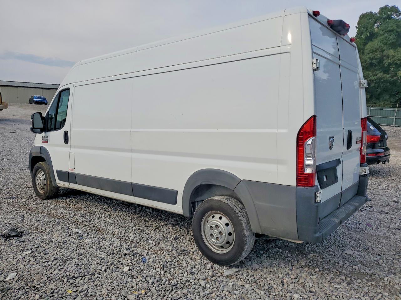 2018 Ram Promaster 2500 Vf Delivery Van - Фото 2