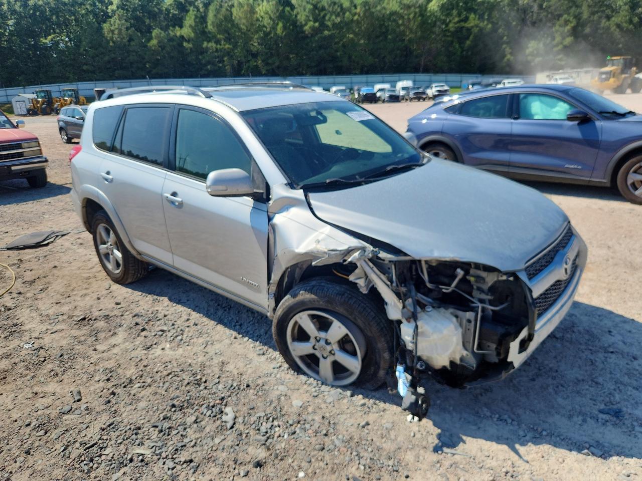 2012 Toyota Rav4 Limited - Image 4