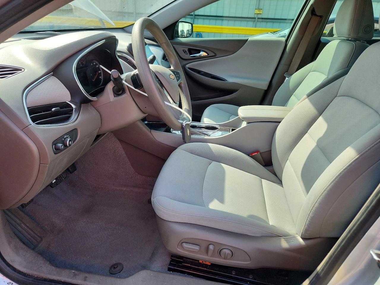 2019 Chevrolet Malibu Lt - Image 7