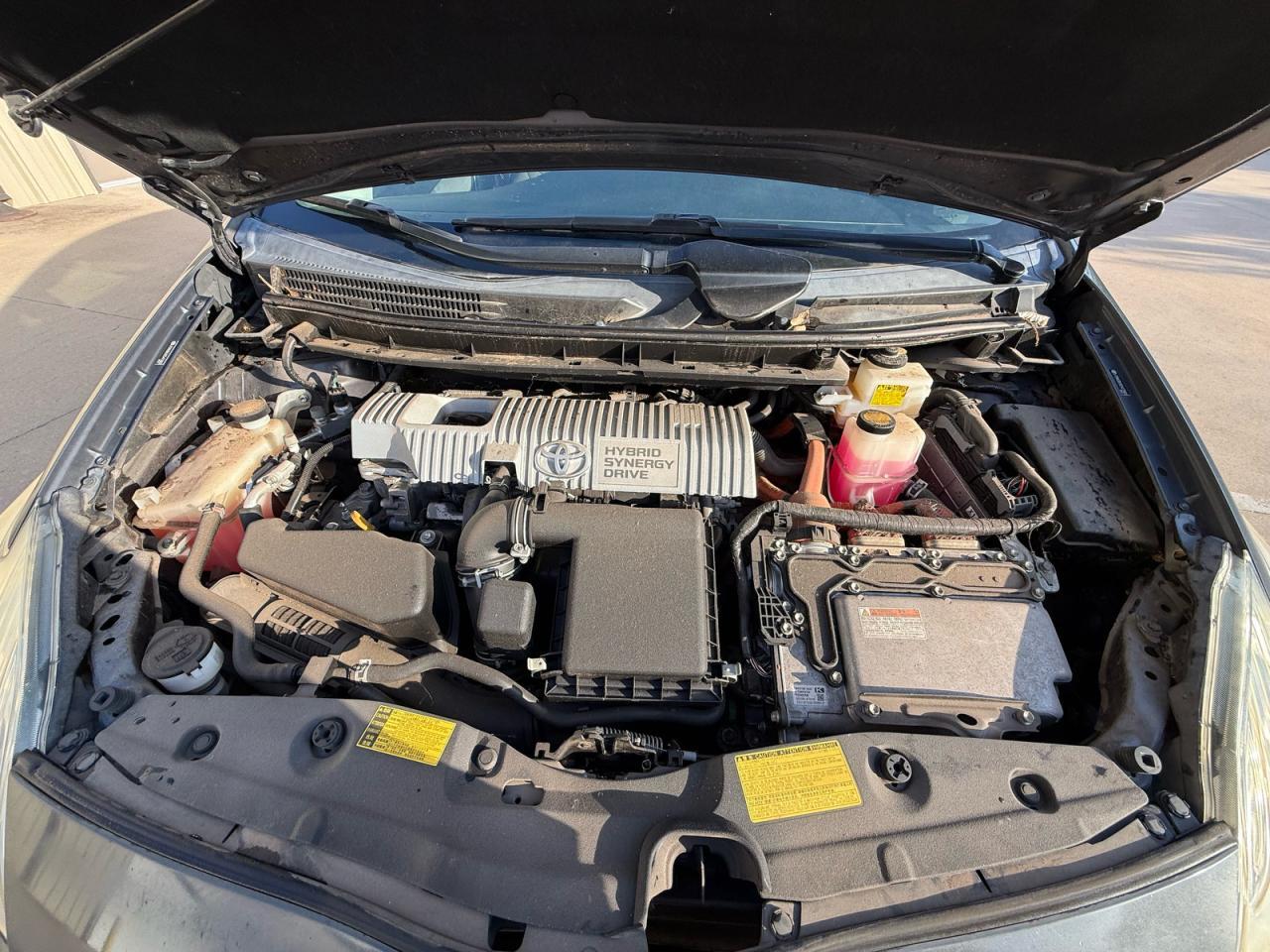 2012 Toyota Prius Two - Фото 7