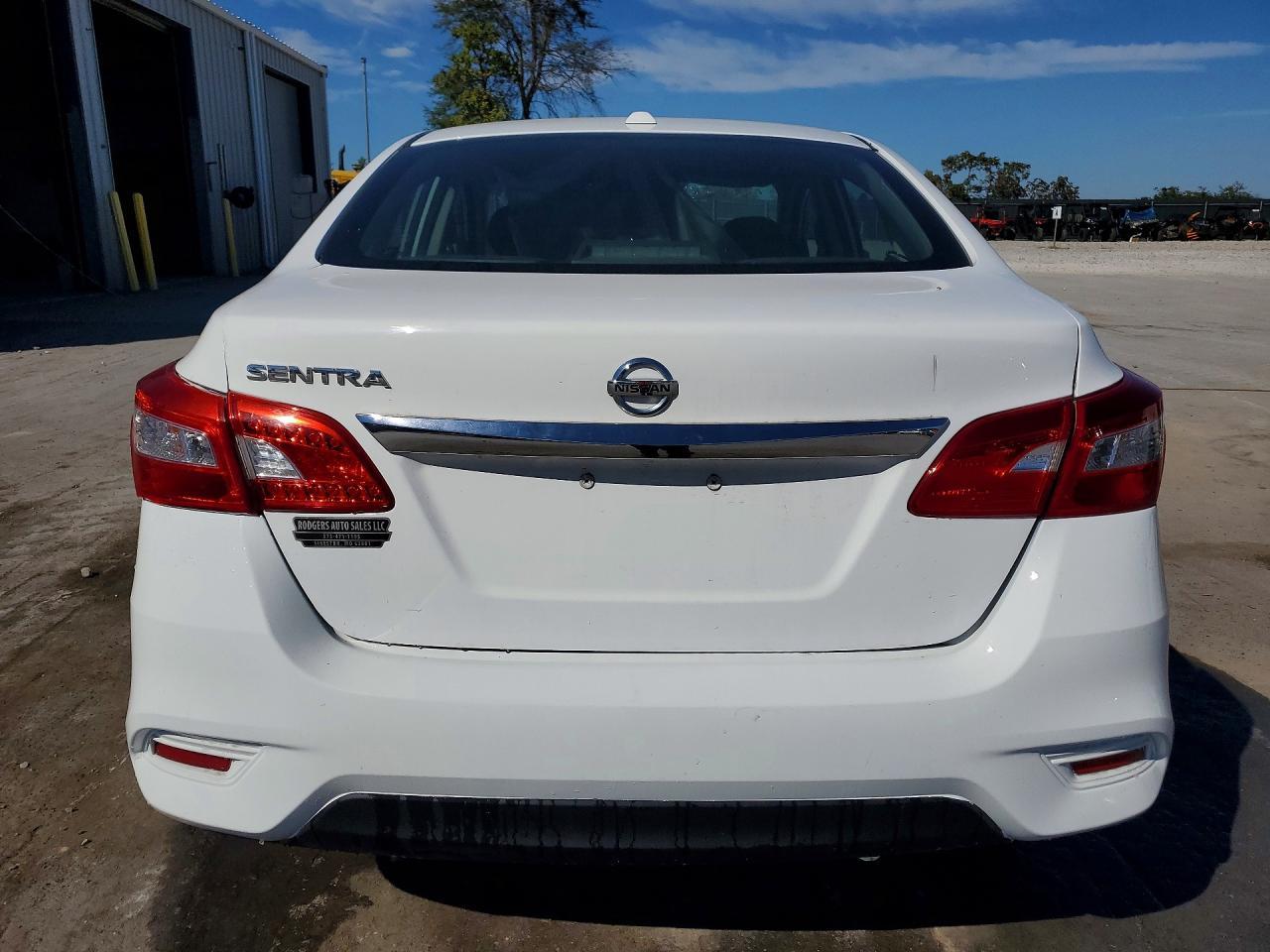 2017 Nissan Sentra Sv - Фото 6