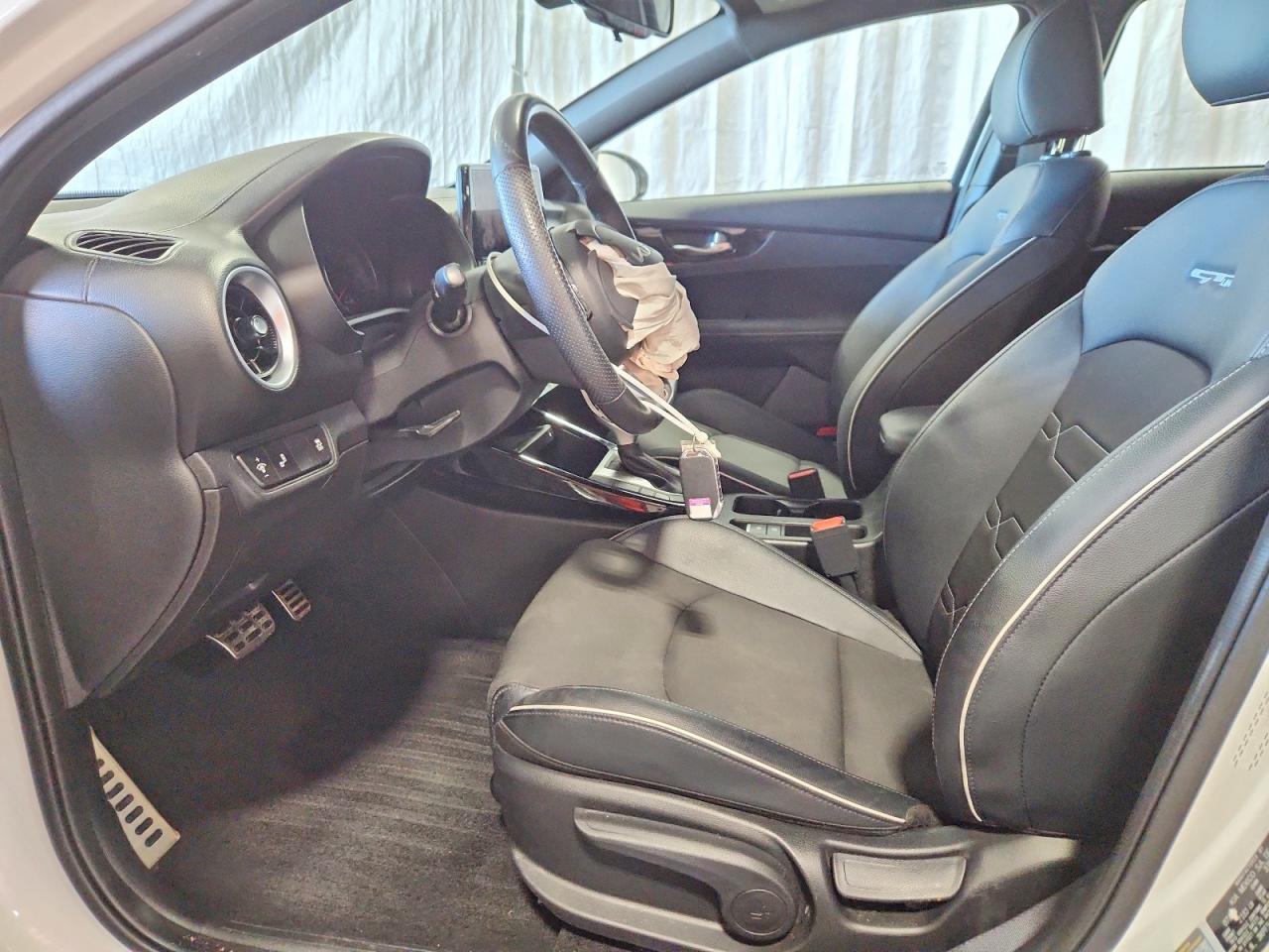 2023 Kia Forte Gt Line - Фото 7