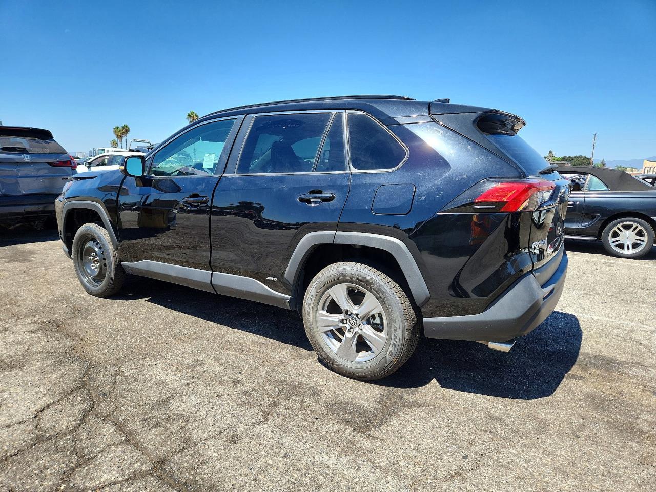 2024 Toyota Rav4 Hybrid Xle - Фото 2
