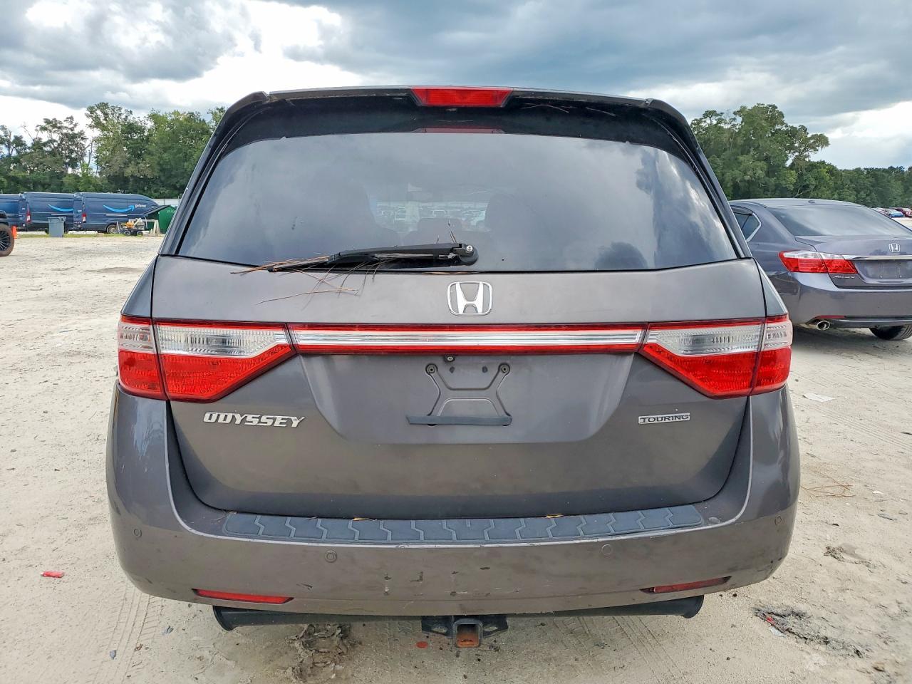 2011 Honda Odyssey Touring - Фото 6