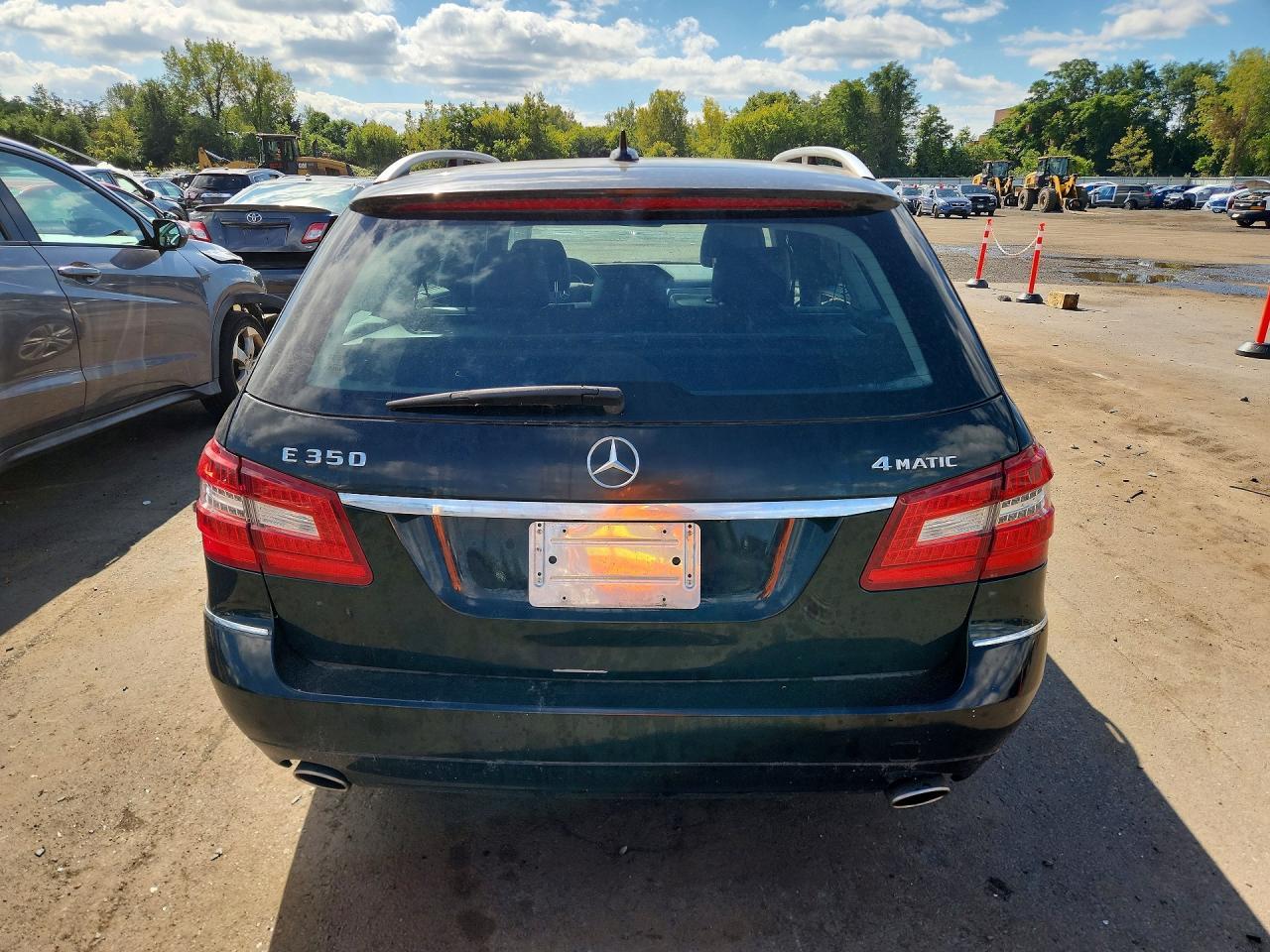 2011 Mercedes-Benz E 350 4Matic Wagon - Image 6