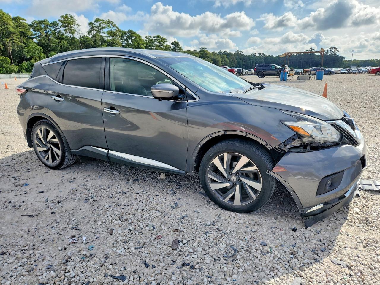 2015 Nissan Murano Platinum - Image 4