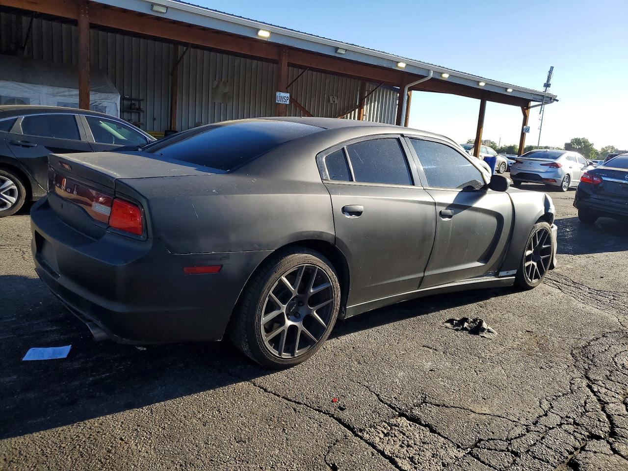 2014 Dodge Charger Police - Image 3