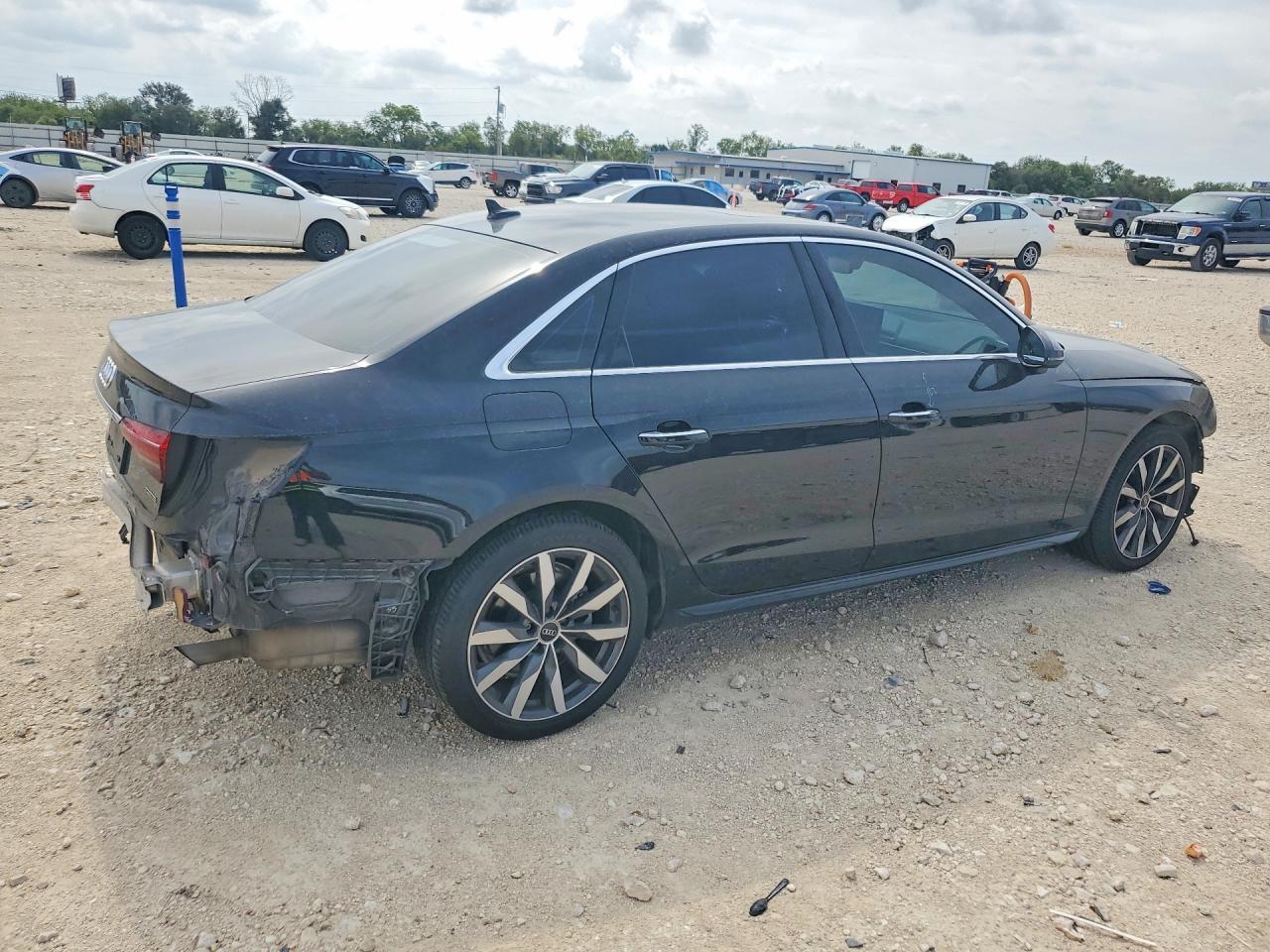 2021 Audi A4 Premium Plus 40 - Image 3