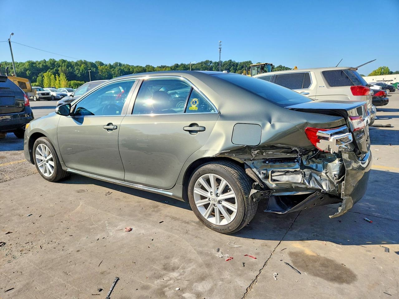 2012 Toyota Camry Xle - Image 2