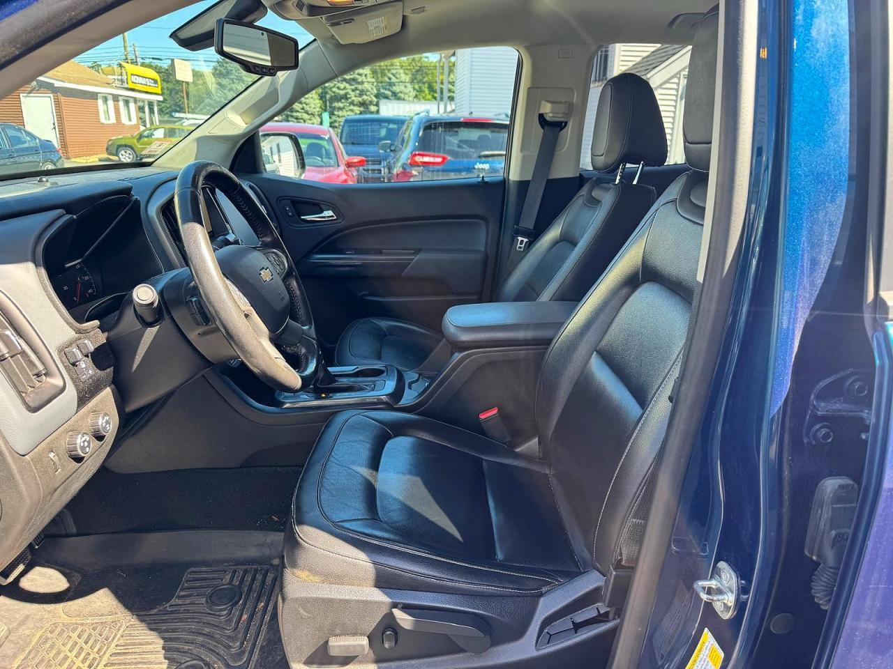 2020 Chevrolet Colorado Z71 - Image 7