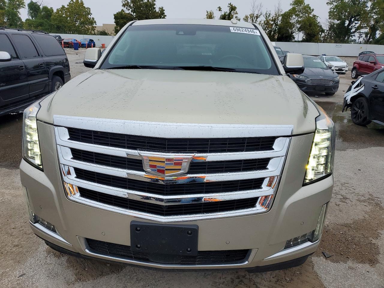 2016 Cadillac Escalade Premium - Фото 5