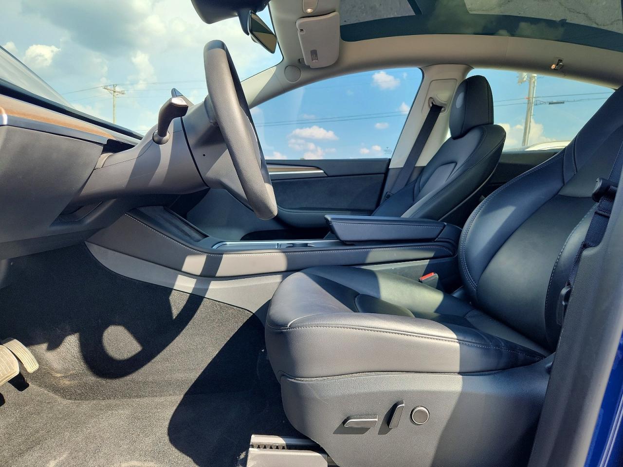 2023 Tesla Model Y - Фото 7