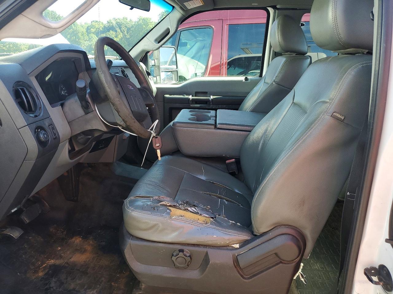2014 Ford F350 Super Duty - Фото 7