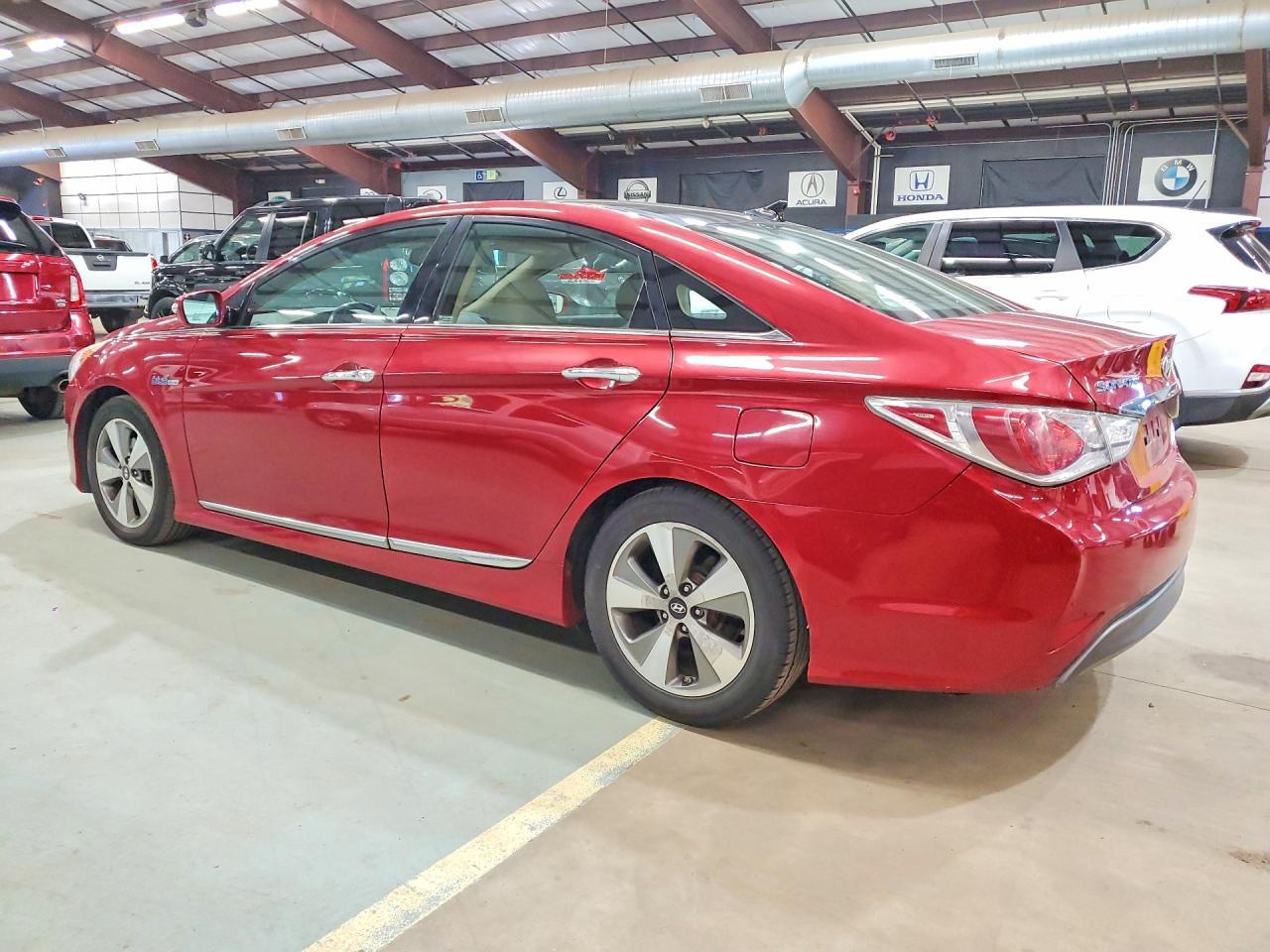 2011 Hyundai Sonata Hybrid - Фото 2