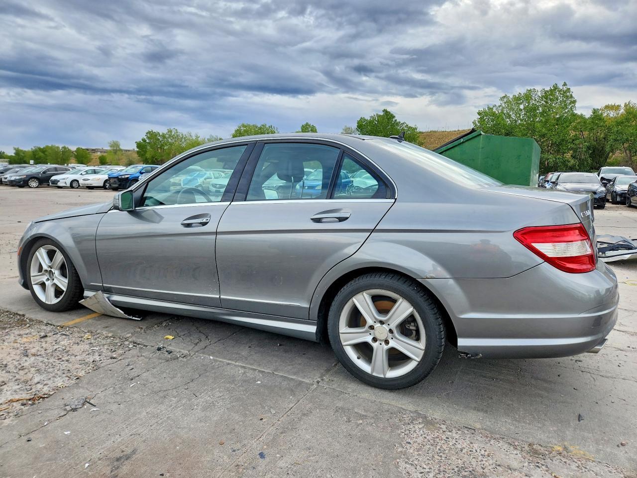 2011 Mercedes-Benz C 300 4Matic - Фото 2