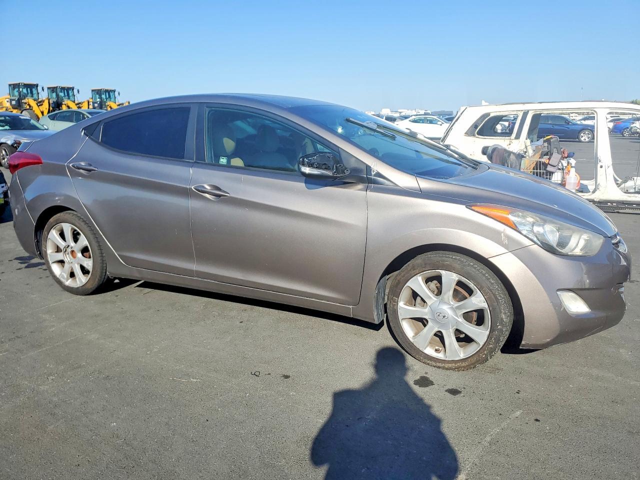 2012 Hyundai Elantra Limited - Фото 4
