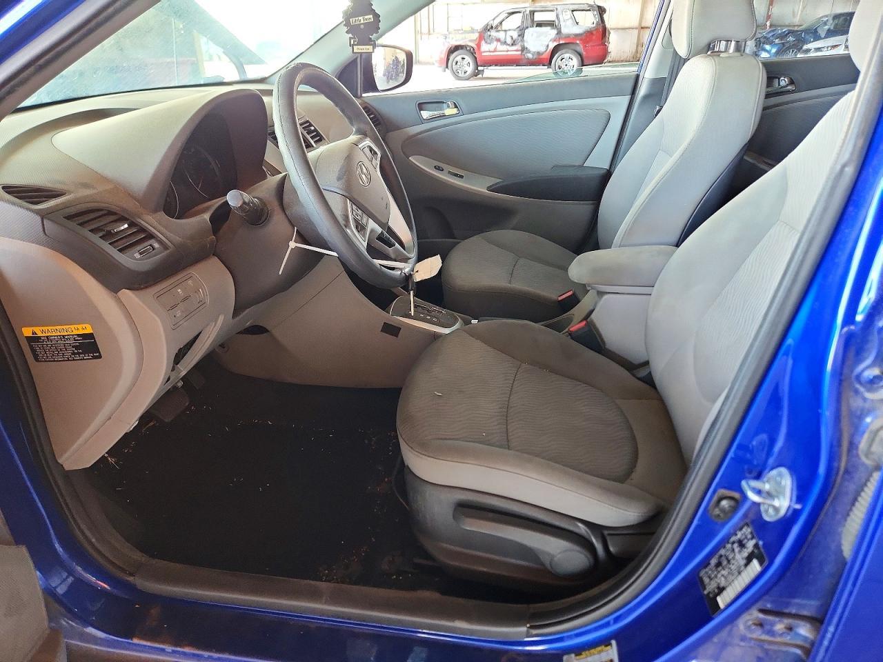 2013 Hyundai Accent Gls - Фото 7