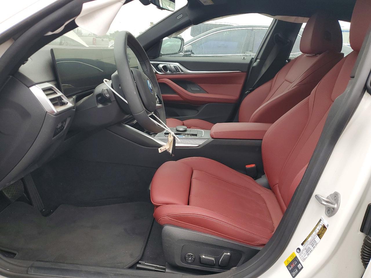 2026 BMW I4 Edrive 40 - Фото 7