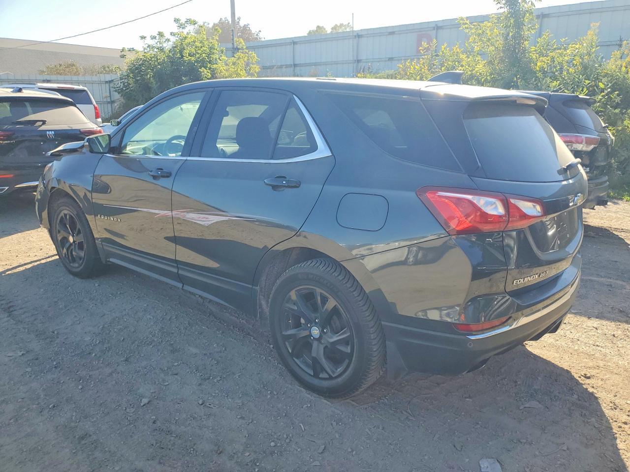 2018 Chevrolet Equinox Lt - Фото 2