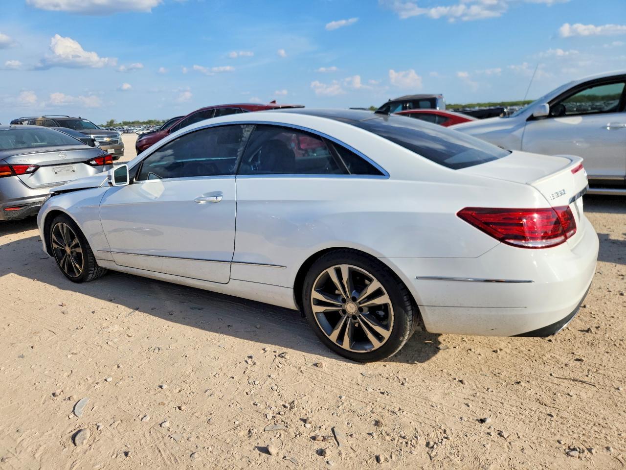 2014 Mercedes-Benz E 350 - Фото 2