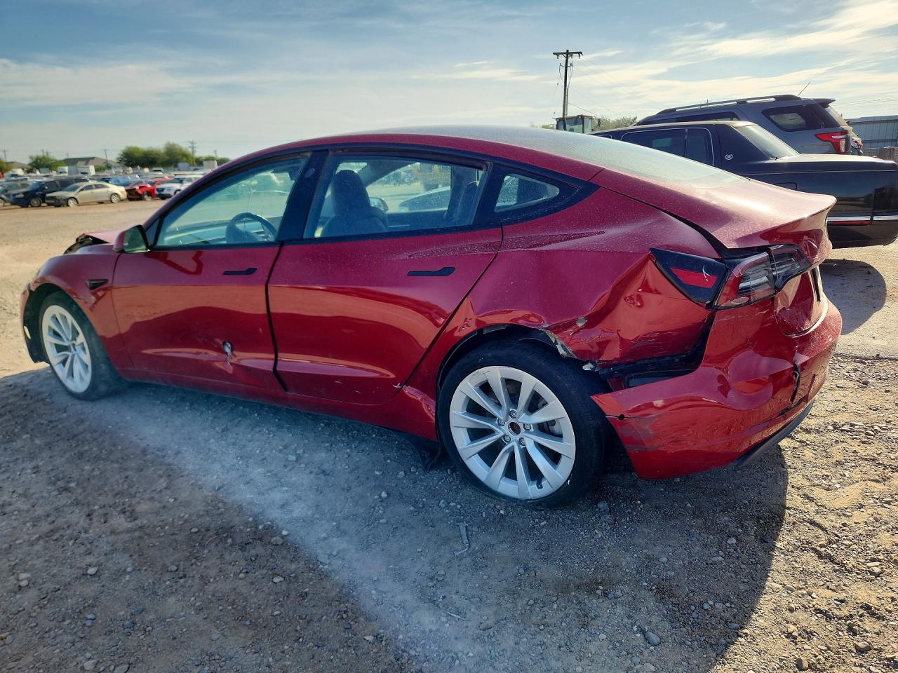 2022 Tesla Model 3 - Фото 2