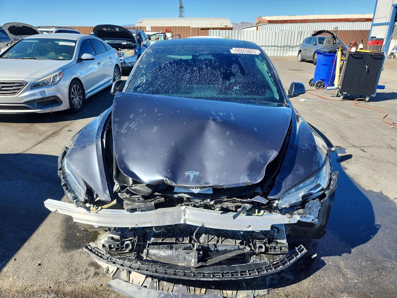 2024 Tesla Model 3 - Фото 5