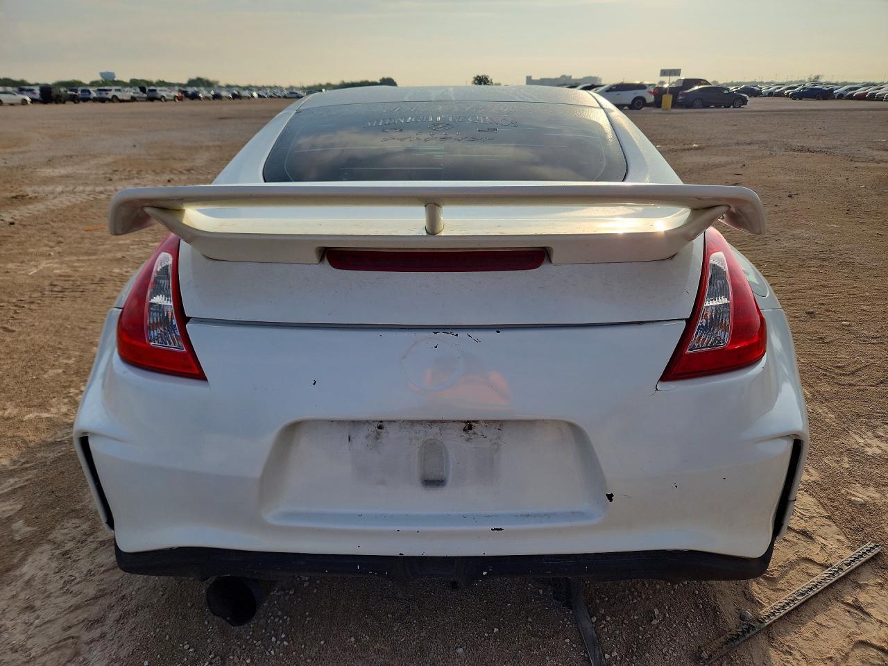 2012 Nissan 370Z Base - Фото 6