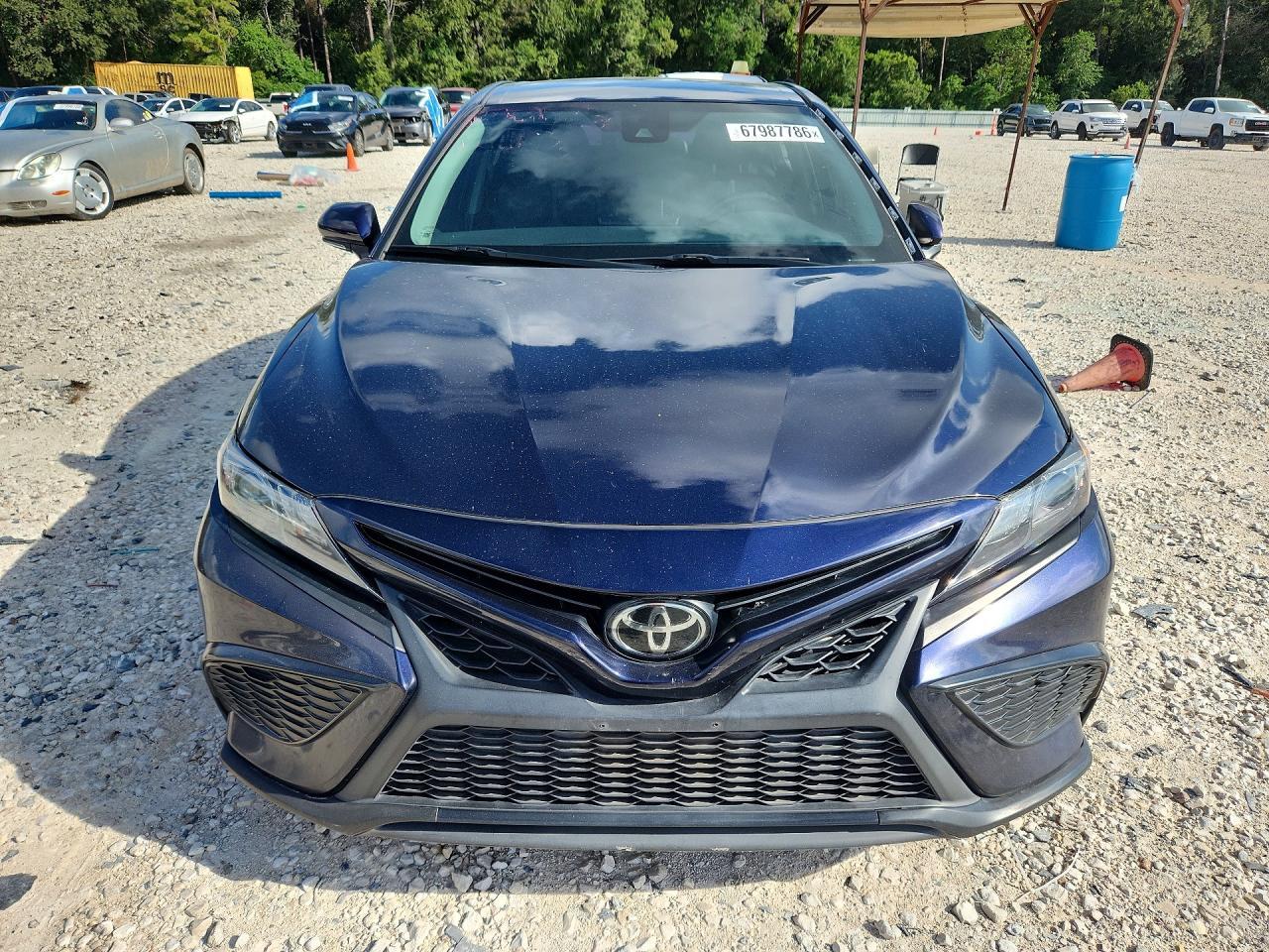 2022 Toyota Camry Se - Image 5