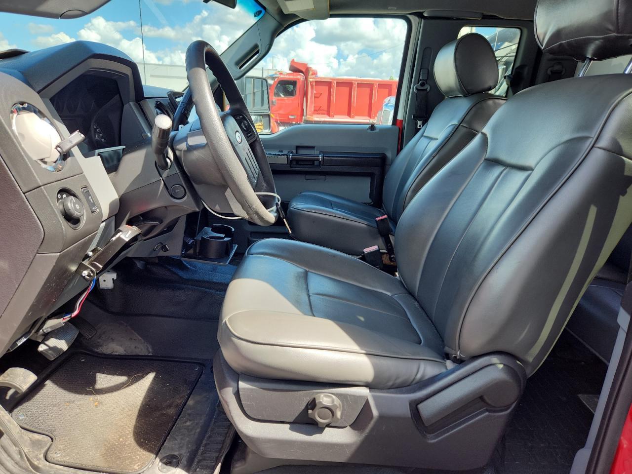 2015 Ford F450 Super Duty - Image 7