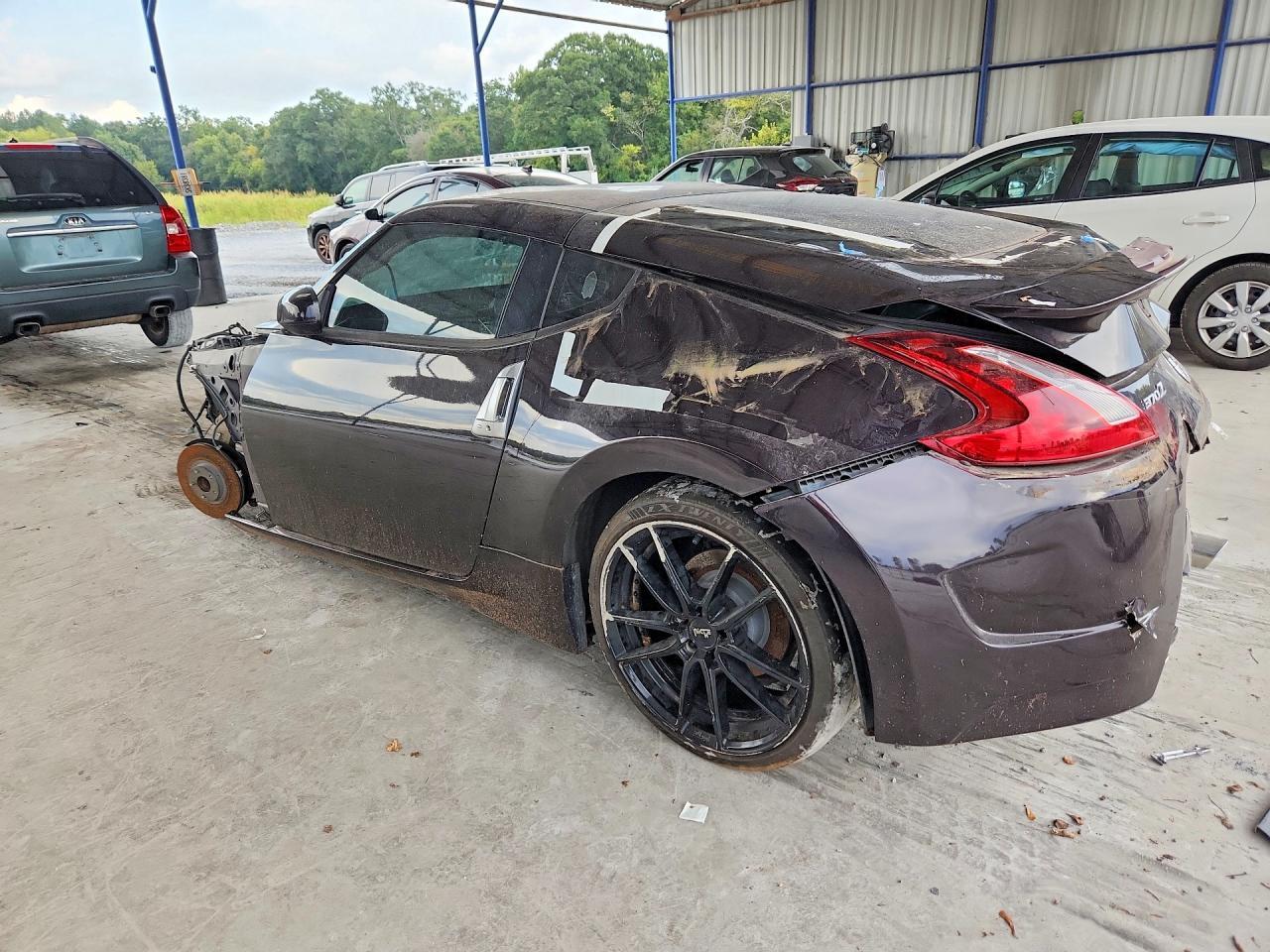 2013 Nissan 370Z Base - Фото 2