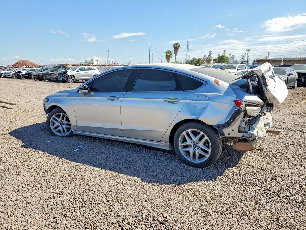 2016 Ford Fusion Se - Фото 2