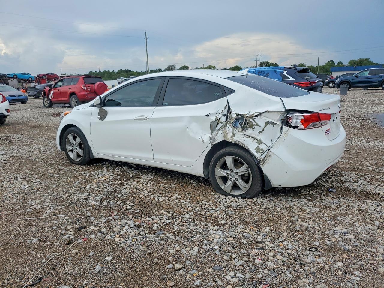 2013 Hyundai Elantra Gls - Фото 2