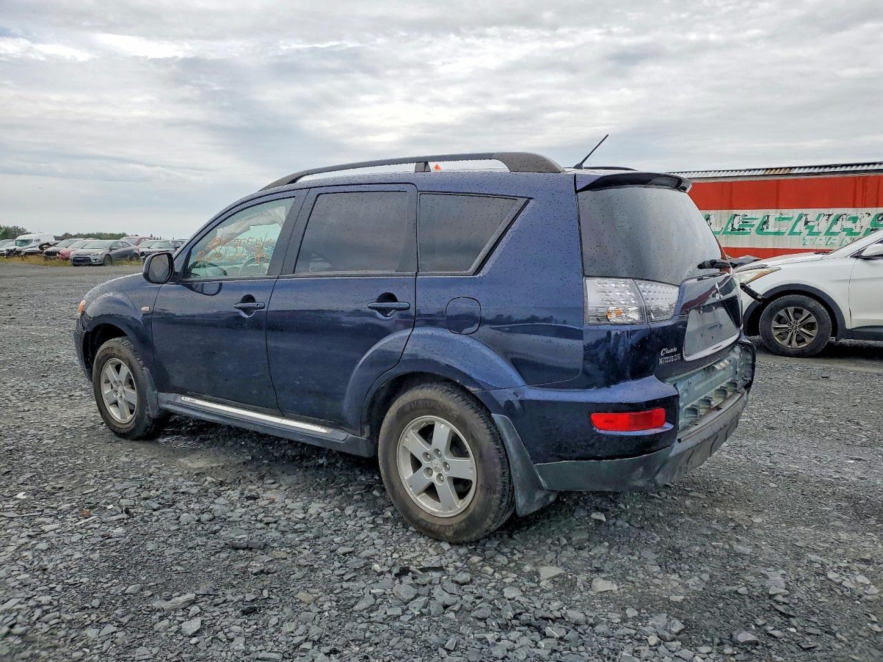 2010 Mitsubishi Outlander Es - Фото 2