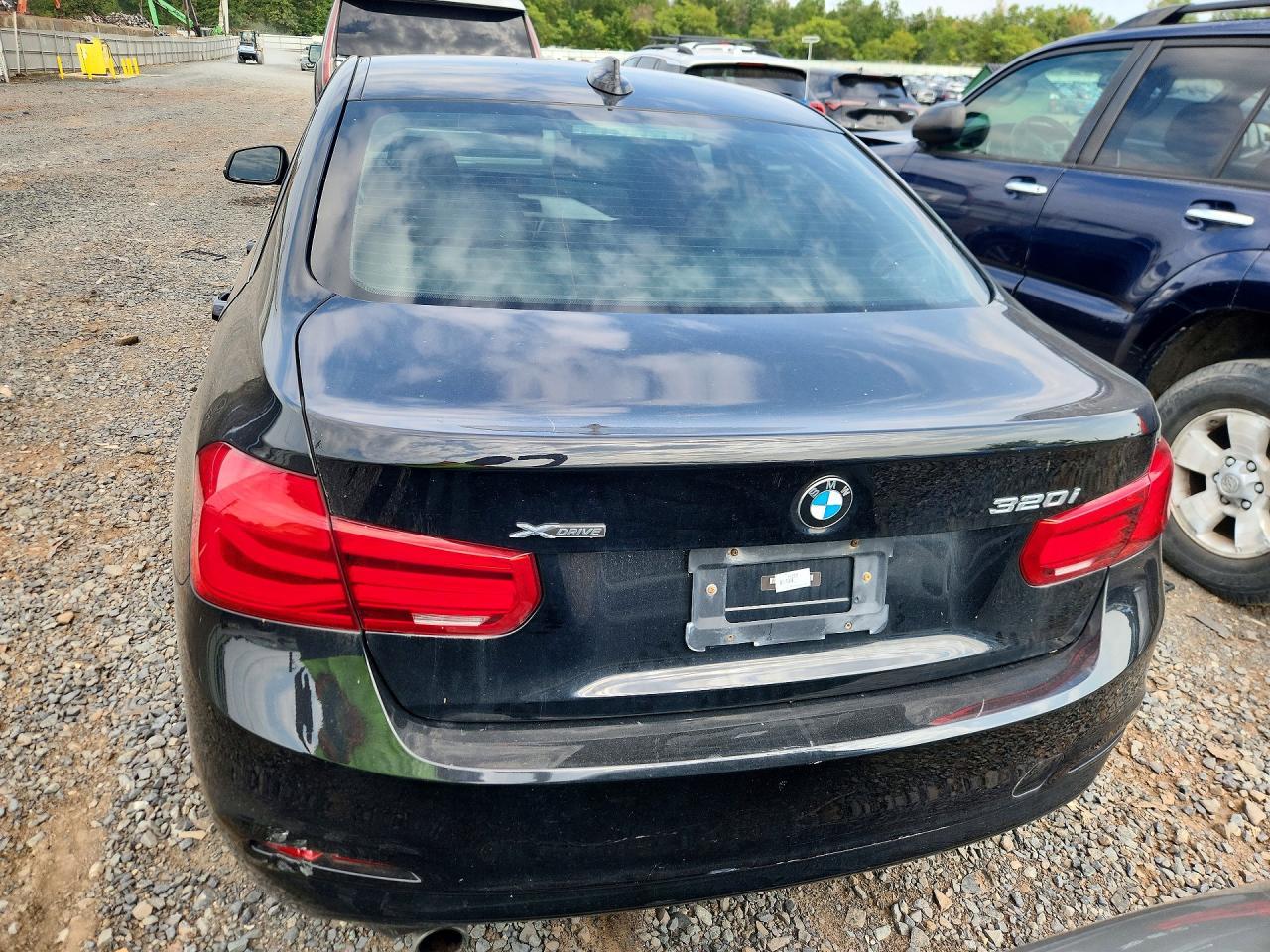 2018 BMW 320 Xi - Image 6