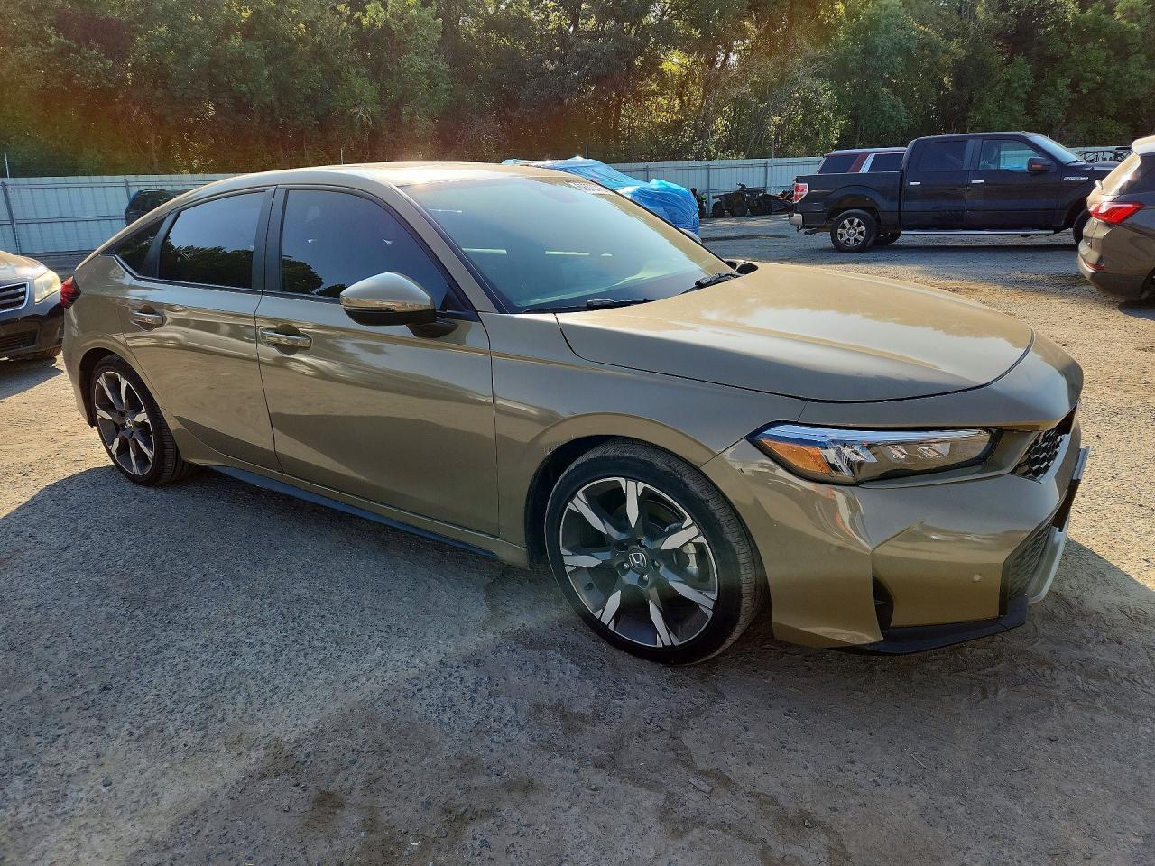 2025 Honda Civic Sport Touring - Image 4