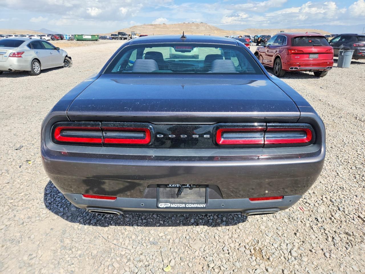 2015 Dodge Challenger Sxt - Image 6