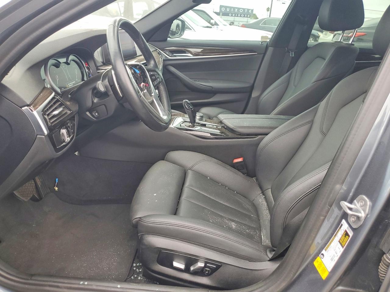 2019 BMW 530 I - Фото 7