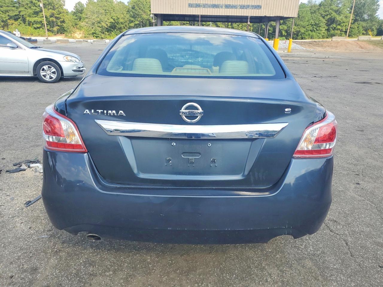 2013 Niss Altima - Фото 6