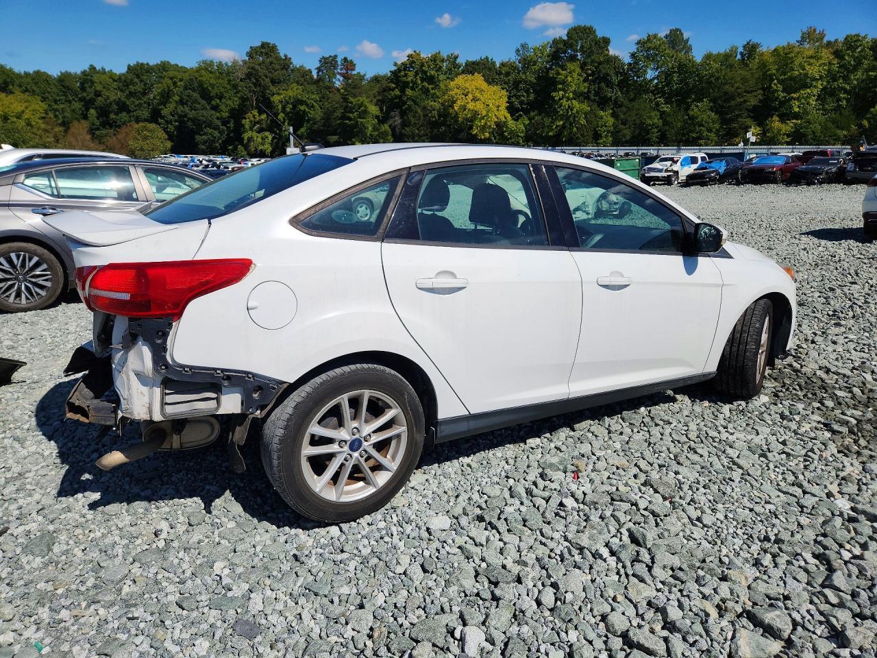 2017 Ford Focus Se - Фото 3