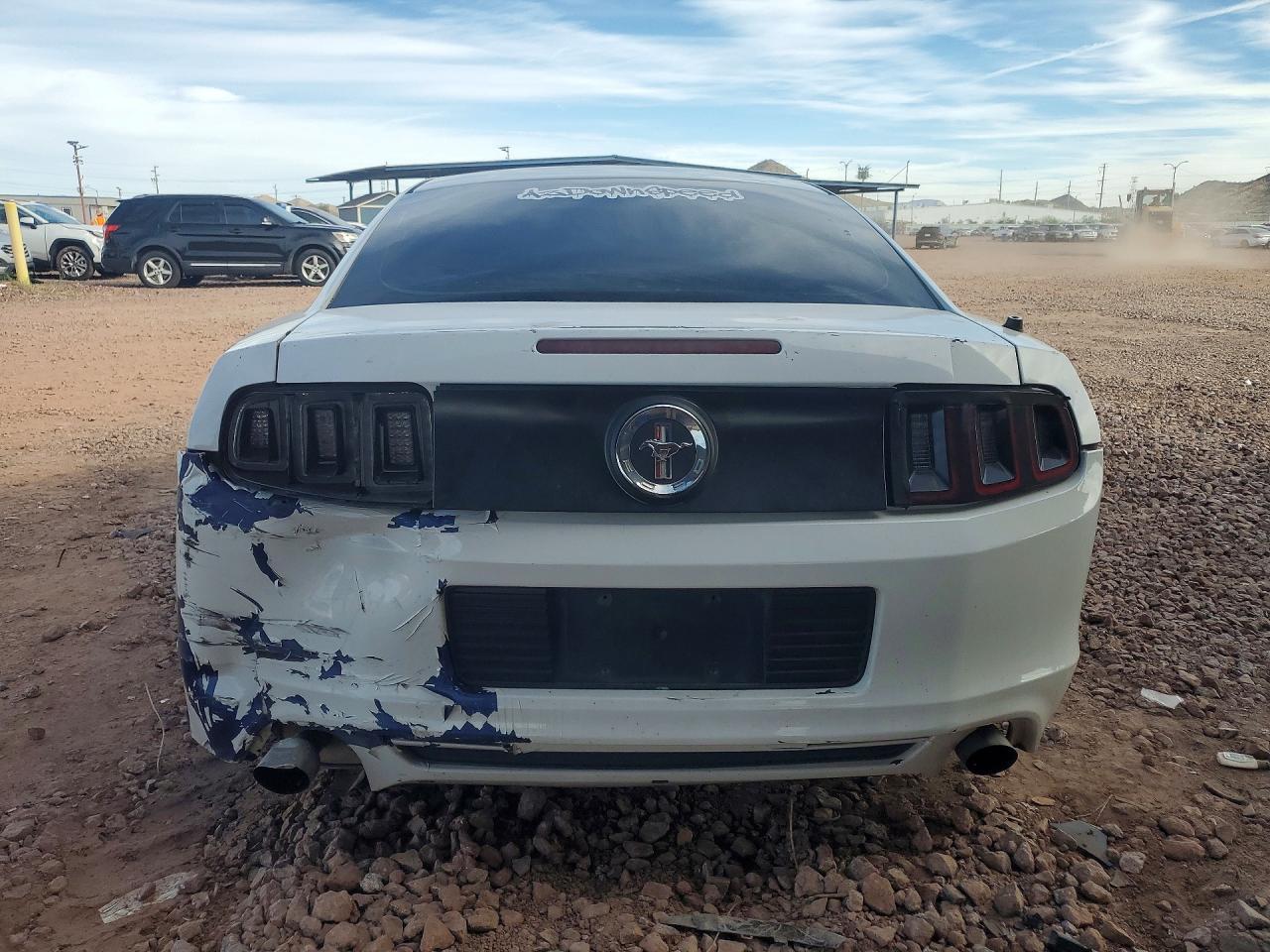 2014 Ford Mustang - Image 6