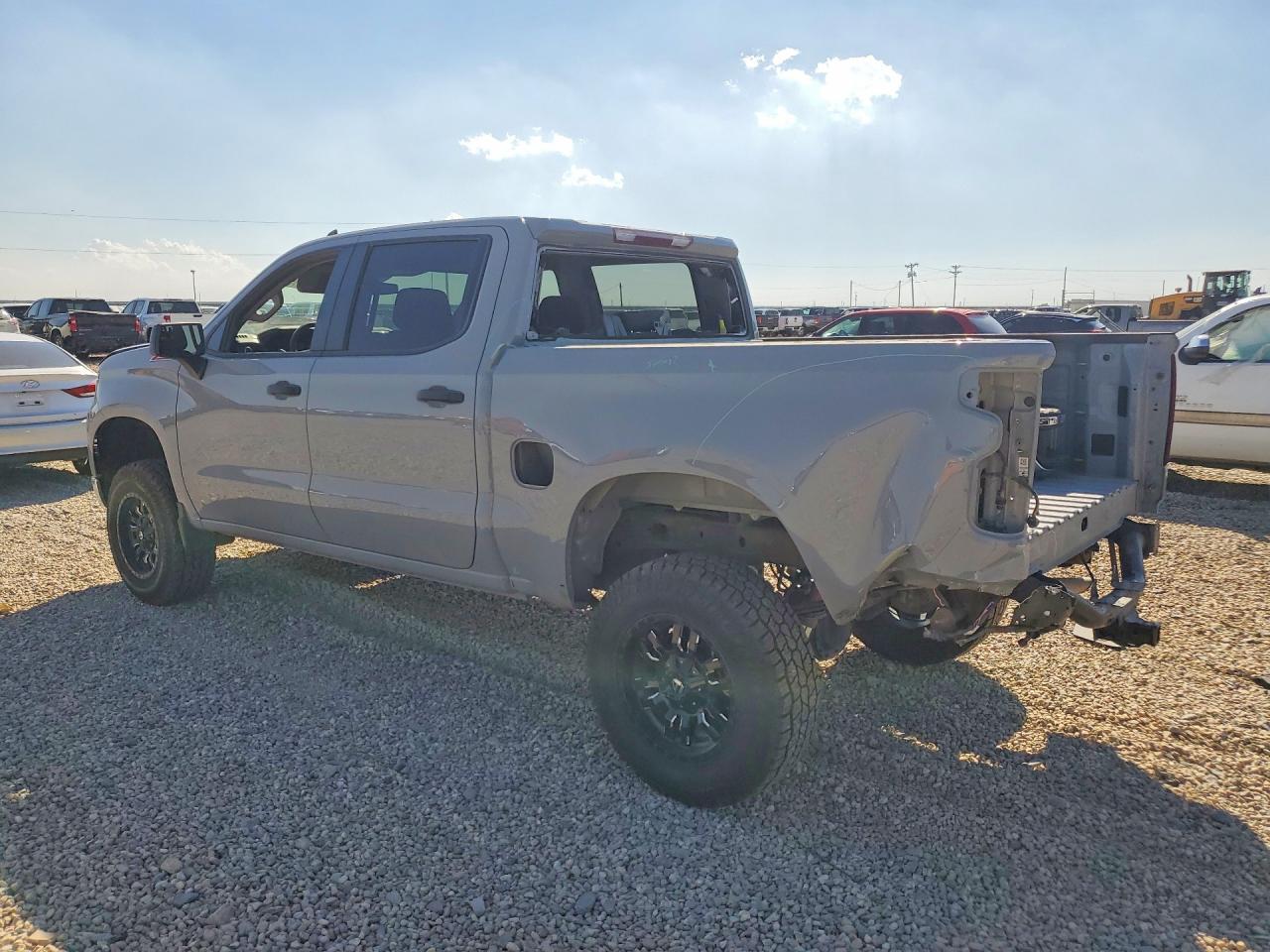 2024 Chevrolet Silverado K1500 - Image 2