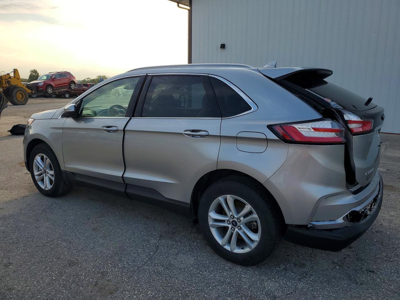 2020 Ford Edge Sel - Фото 2