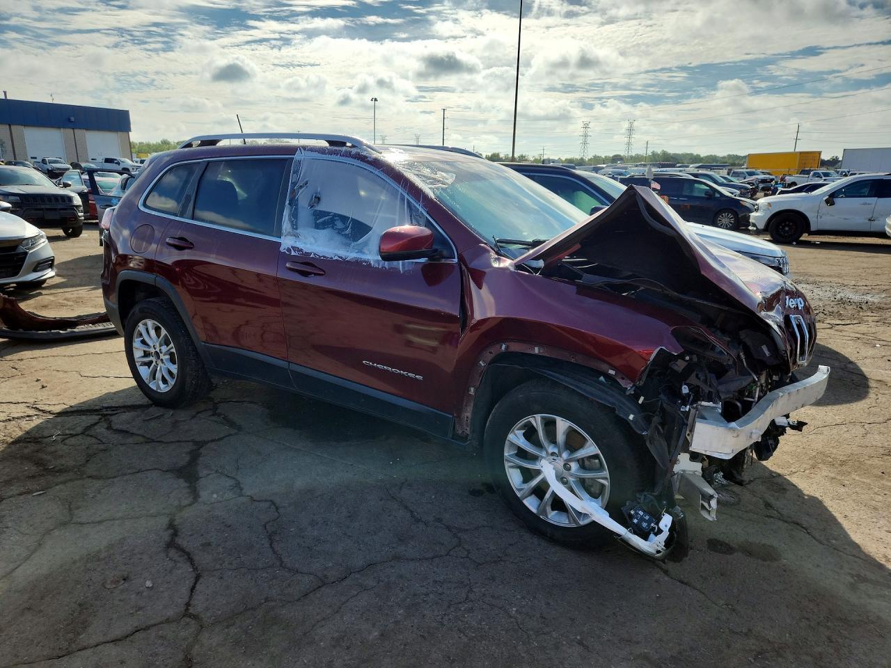 2019 Jeep Cherokee Latitude - Фото 4